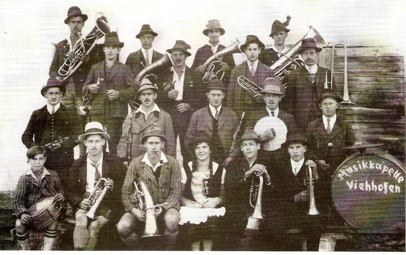 Das erste Foto unserer Musikkapelle, 1930